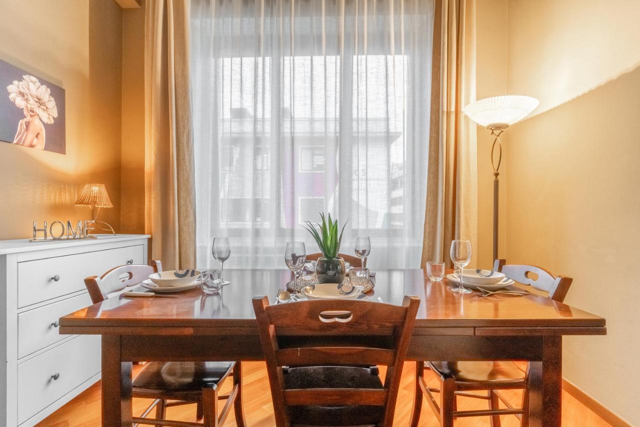 Ca36 - Luxurious Central Apartment - Romantic 米兰 外观 照片
